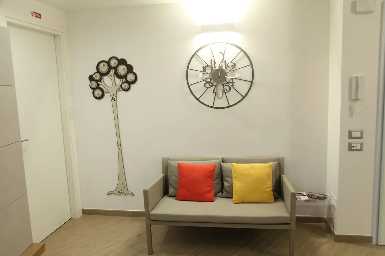 Luxury Rooms Garzilli Palermo 3*,