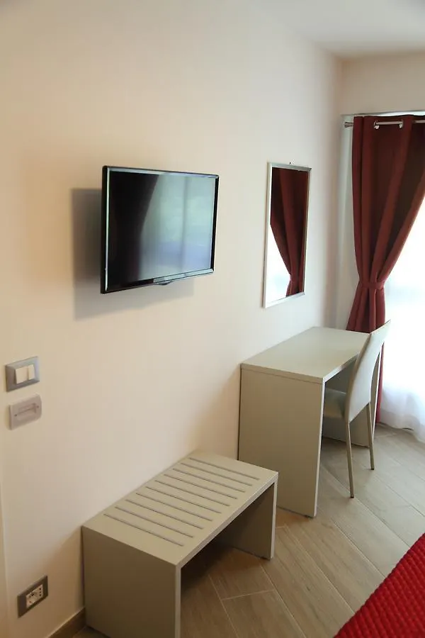 Luxury Rooms Garzilli Palermo 3*,  Italy